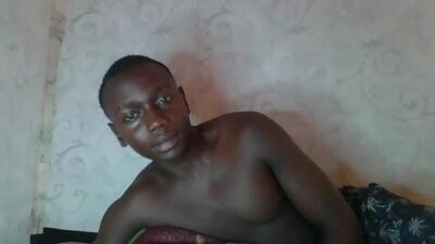 saylich public webcam profile photo 3