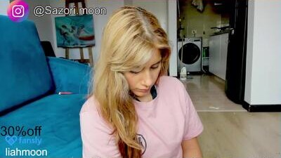 sazori_moon public webcam profile photo 9