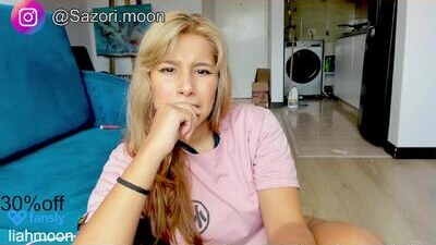 sazori_moon public webcam profile photo 10