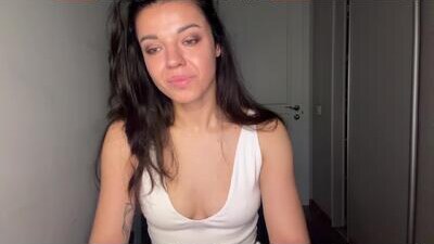 scarlet_daisy_ public webcam profile photo 6