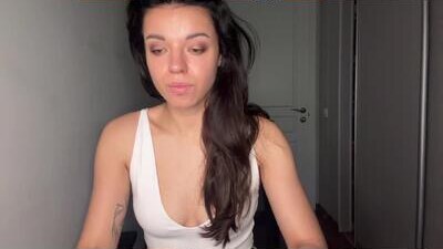 scarlet_daisy_ public webcam profile photo 9