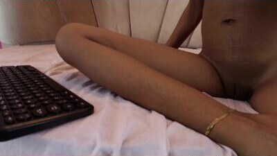 scarlet_glow public webcam profile photo 9