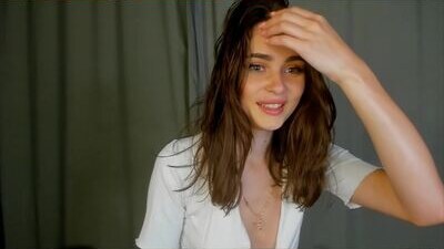 scarletmore public webcam profile photo 9