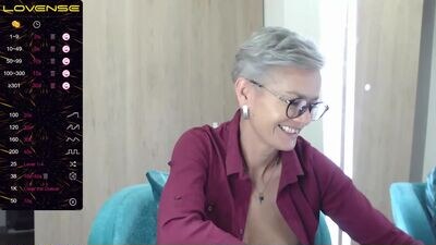 scarlett_paris