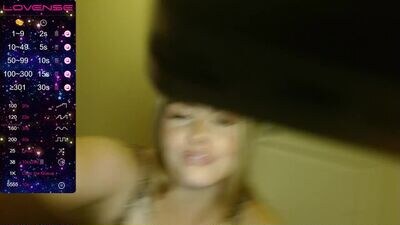 scarlett_ros3 public webcam profile photo 3