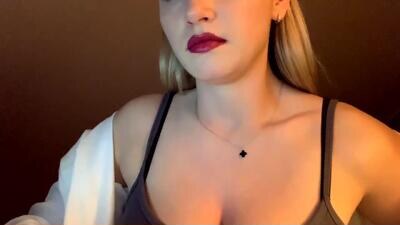 scarlettxblonde public webcam profile photo 4