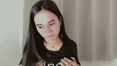 scarletvamp public webcam profile photo 3