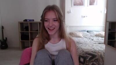 scharmanta public webcam profile photo 2
