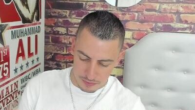 scotty_music public webcam profile photo 6