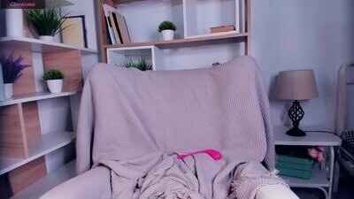 selena_wolf1 public webcam profile photo 5