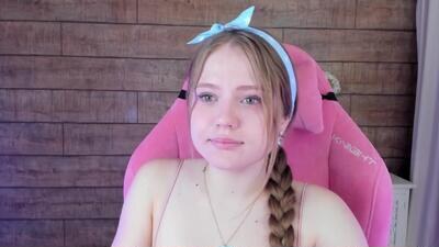 selinswarovski public webcam profile photo 7