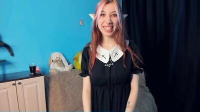 sell0n public webcam profile photo 2