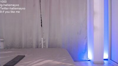 sensualhallie public webcam profile photo 3