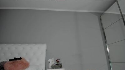 sensualldream public webcam profile photo 6