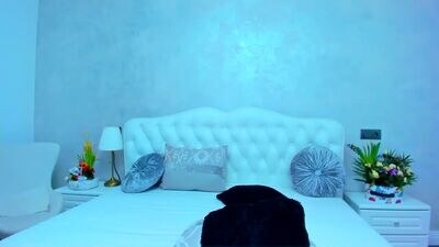 sensualreyna public webcam profile photo 4