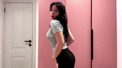 serinafaw public webcam profile photo 2