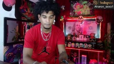 sexo_aharon public webcam profile photo 3