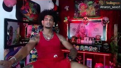sexo_aharon public webcam profile photo 6