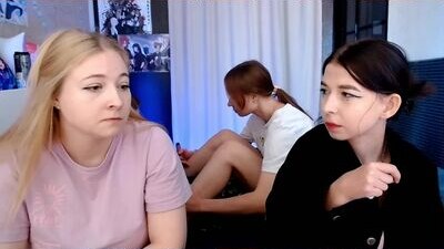 sexual_educat1on public webcam profile photo 5