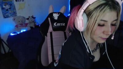 sexycarriie public webcam profile photo 2