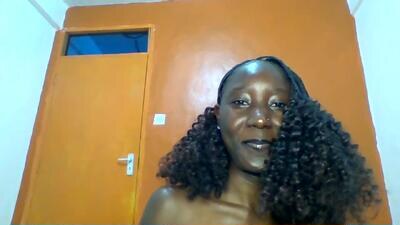 sexylucia5 public webcam profile photo 2