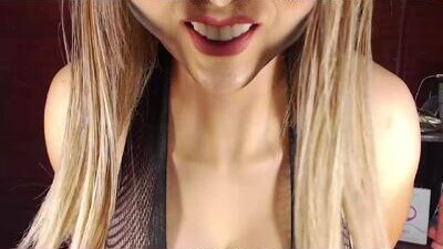 sexywebcamdoll public webcam profile photo 5