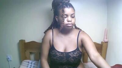 sexyyred_ public webcam profile photo 4