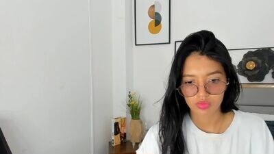 shadia_dey public webcam profile photo 4