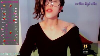 shailene_wood public webcam profile photo 2