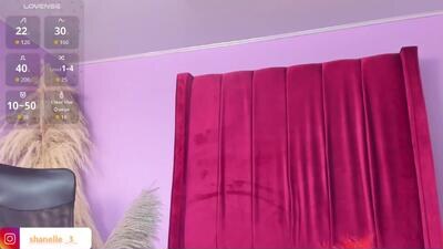 shanelle7 public webcam profile photo 2