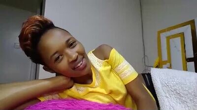 shaniz278304 public webcam profile photo 2