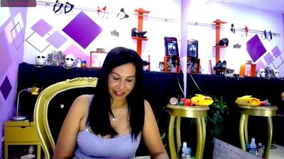 shanon_mature_ public webcam profile photo 3