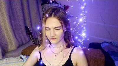 shelliegoza public webcam profile photo 8