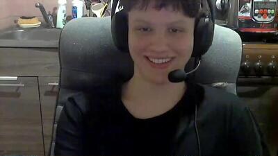 shok385322 public webcam profile photo 3