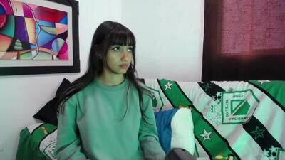 shy_nanami public webcam profile photo 2
