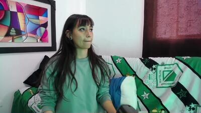 shy_nanami public webcam profile photo 3