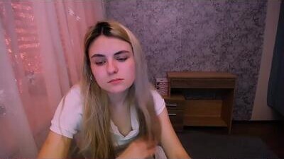 shy_sabrina_ public webcam profile photo 10