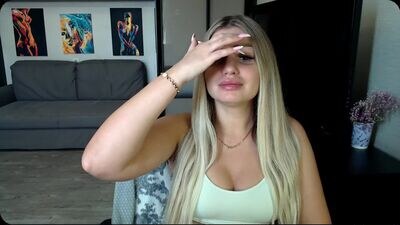shyevaa public webcam profile photo 2