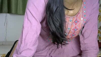shygirl_aarushi public webcam profile photo 3