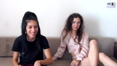 shygirlsss public webcam profile photo 2