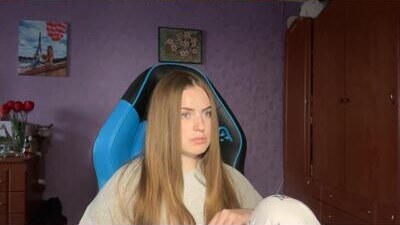 silksinner_ public webcam profile photo 10
