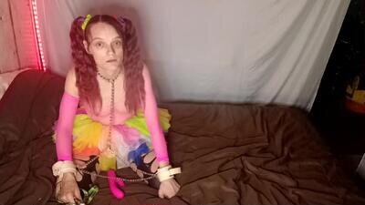 skiniminitits public webcam profile photo 3