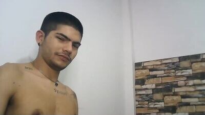 skinny_badboy public webcam profile photo 3