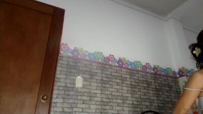 skinnycutefernanda18 public webcam profile photo 2