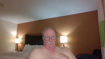 skipstar public webcam profile photo 4