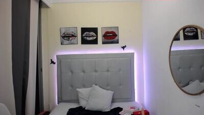 sky_celeste public webcam profile photo 5