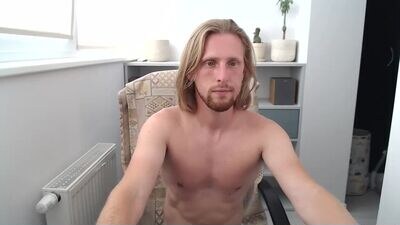 sky_guy25 public webcam profile photo 2