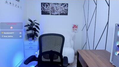 sky_jules public webcam profile photo 9