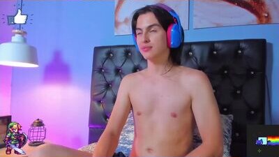 sky_liink public webcam profile photo 6