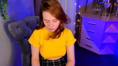 skye_shy public webcam profile photo 9